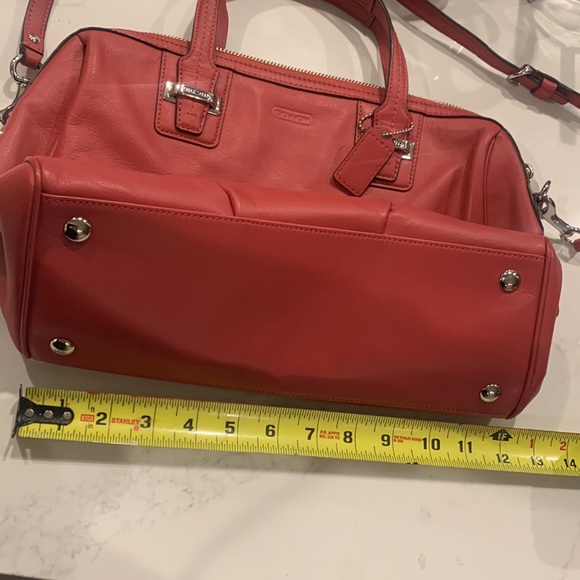 Coach Bag - Picture 4 of 7